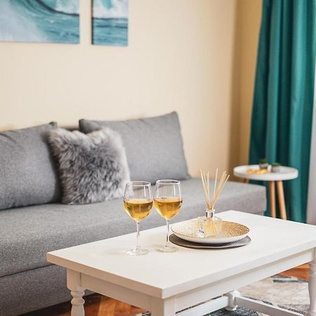 Central And Modern Apartment With Free Parking Timisoara Exterior foto
