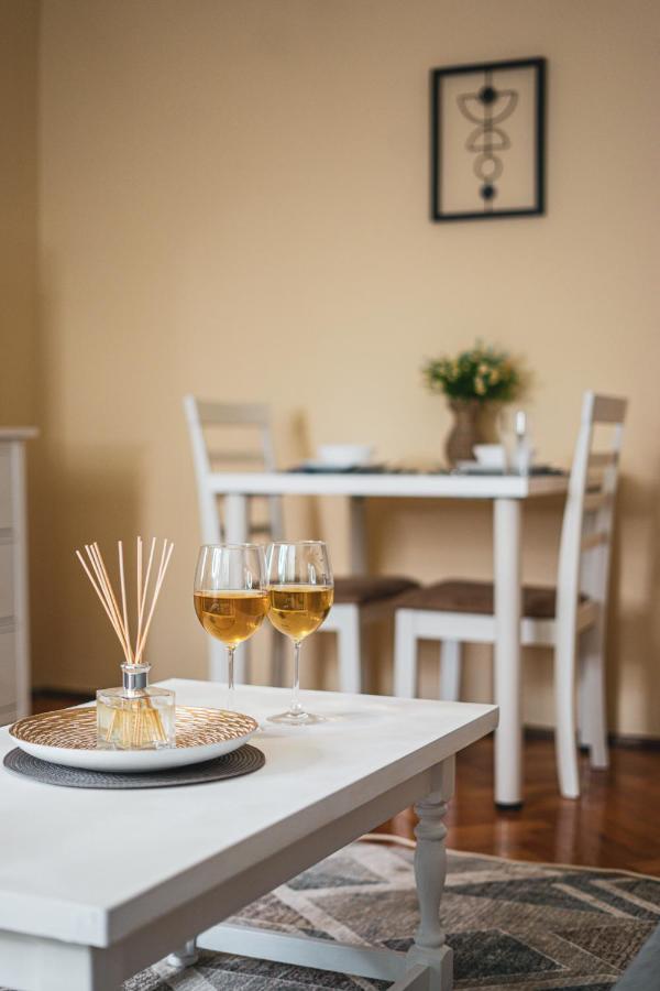Central And Modern Apartment With Free Parking Timisoara Exterior foto